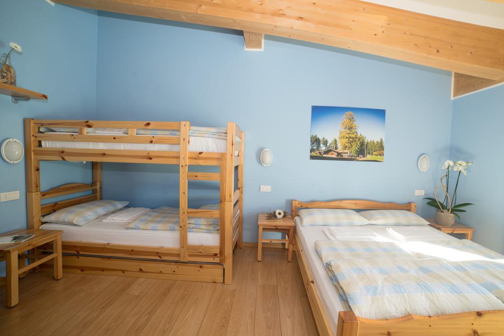 Hostel L'Ost - Ostello Di Grumes 部屋 写真